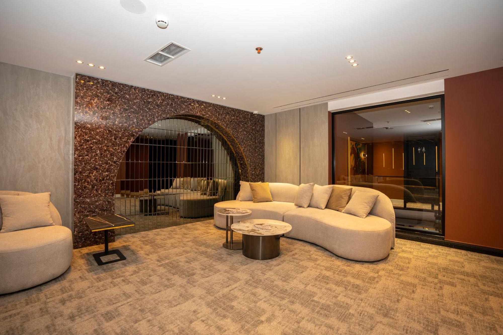 Consul 4* Shkodër